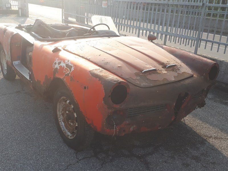 1960 Alfa Romeo 2000 touring spider