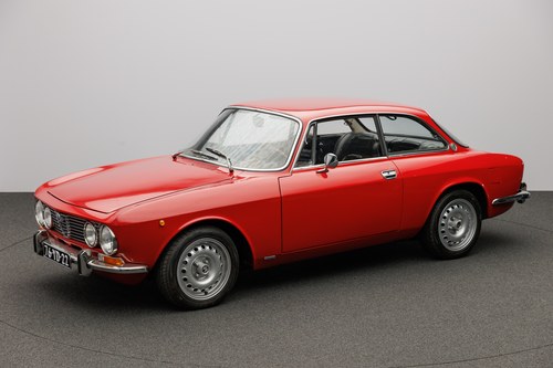 1973 Alfa Romeo GTV 2000