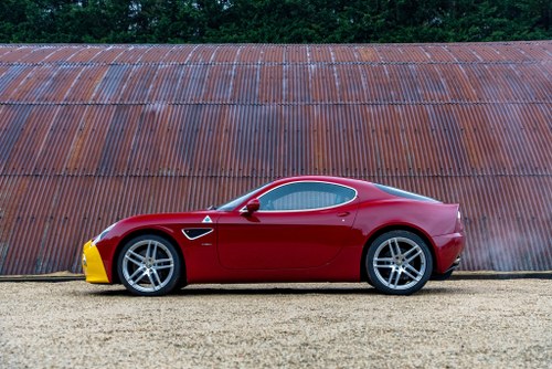 Image 4 for 2009 Alfa Romeo 8C