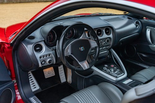 Image 3 for 2009 Alfa Romeo 8C