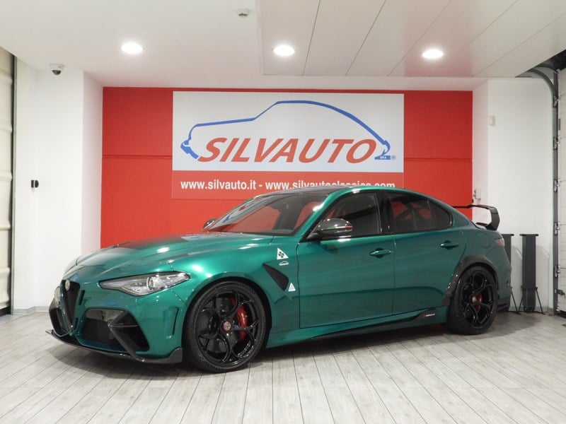 2021 Alfa Romeo Giulia GTAm 2.9 V6 Bi-Turbo 540CV