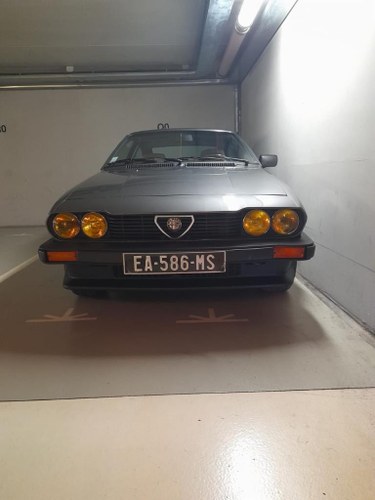 1986 Alfa Romeo GTV GTV 2.0 À venda