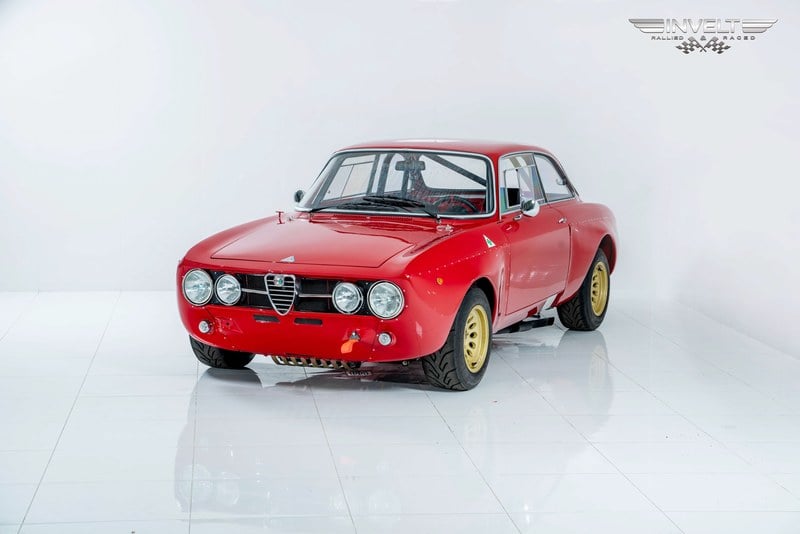 1969 Alfa Romeo GT - 1 1969 Alfa Romeo GT - 1