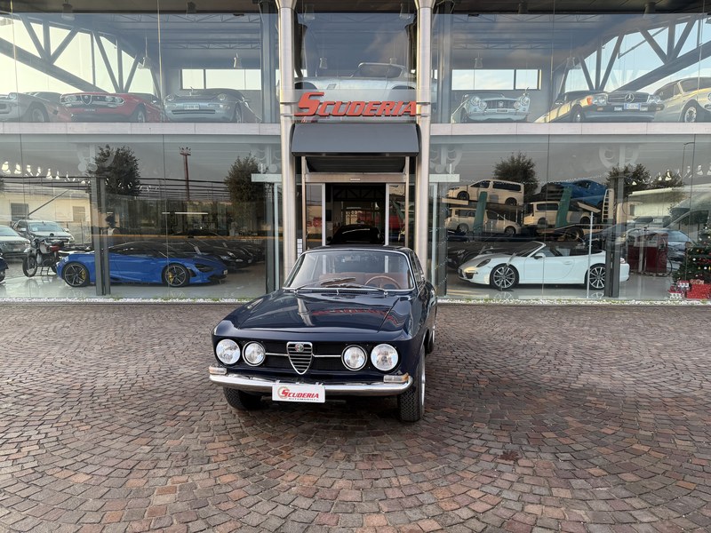 1969 Alfa Romeo 1750 - 1 1969 Alfa Romeo 1750 - 1