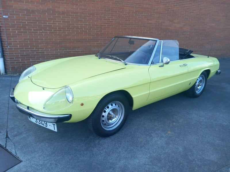 1973 Alfa Romeo Spider - 1 1973 Alfa Romeo Spider - 1
