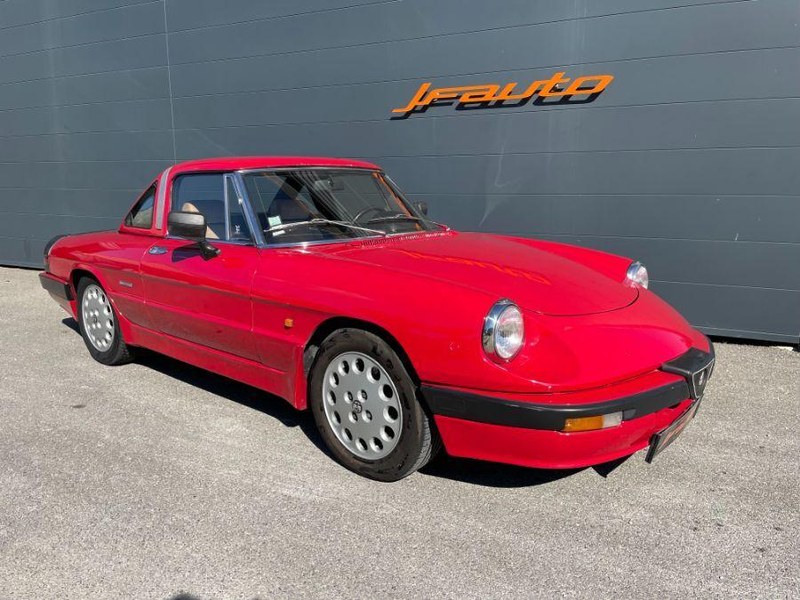 1988 Alfa Romeo Spider - 1 1988 Alfa Romeo Spider - 1
