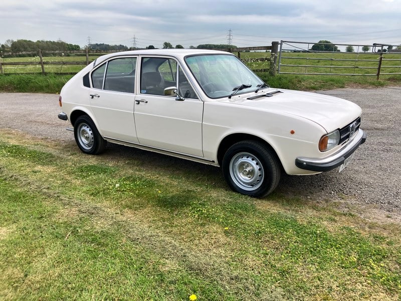 1979 Alfa Romeo Alfasud - 1 1979 Alfa Romeo Alfasud - 1