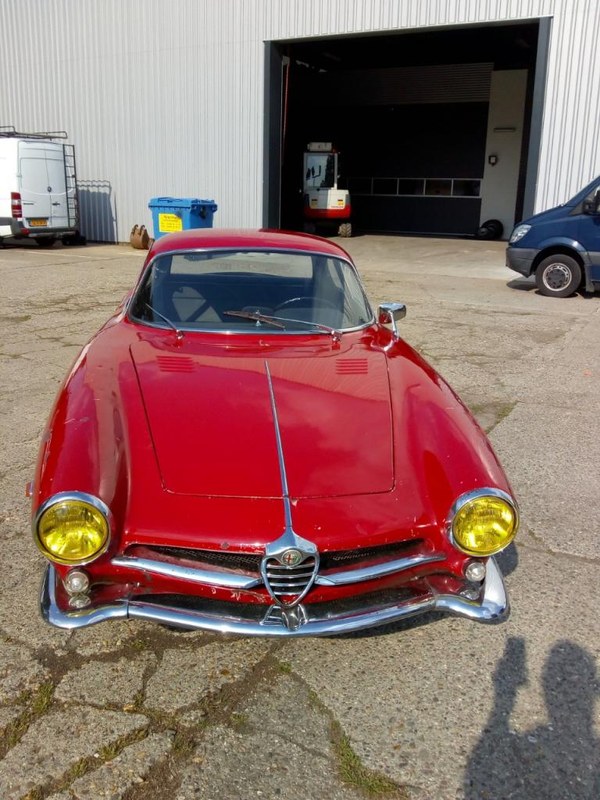 1964 Alfa Romeo Giulia - 2 1964 Alfa Romeo Giulia - 2