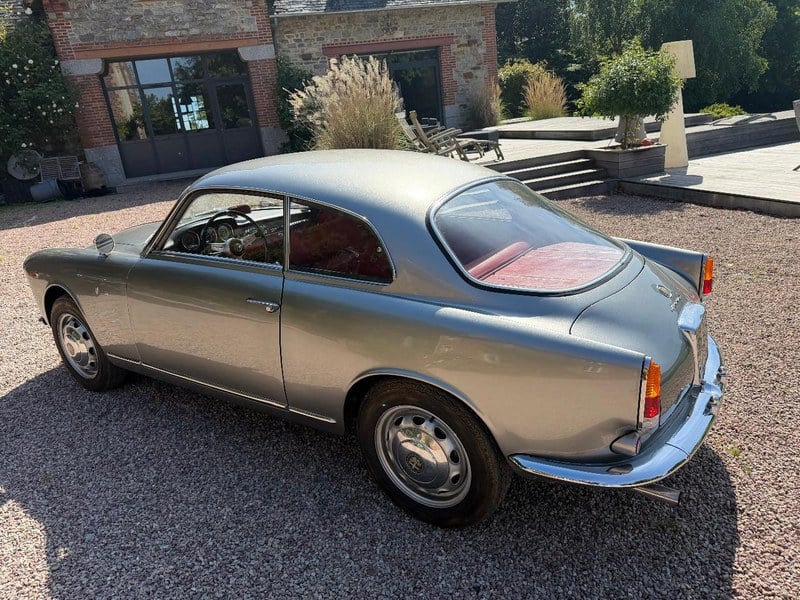 1963 Alfa Romeo Giulia - 2 1963 Alfa Romeo Giulia - 2