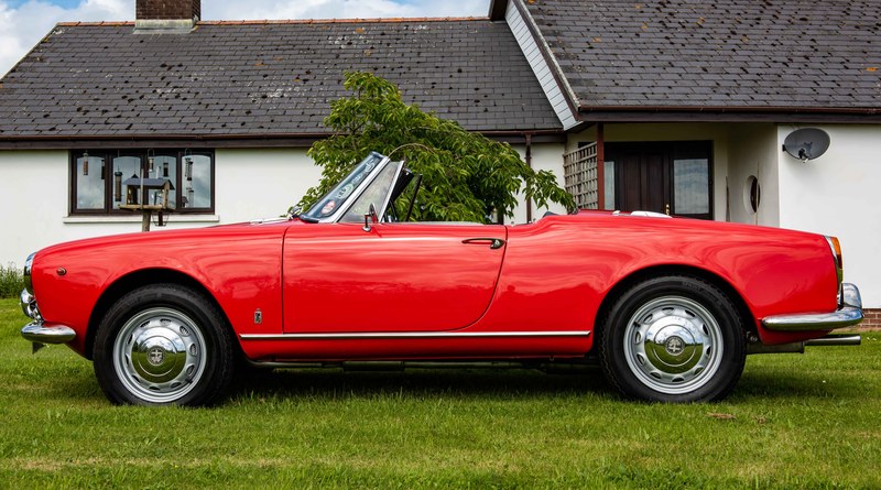 1962 Alfa Romeo Giulia - 2 1962 Alfa Romeo Giulia - 2
