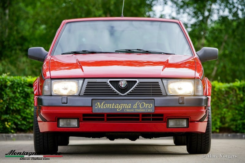 1988 Alfa Romeo 75 - 1 1988 Alfa Romeo 75 - 1
