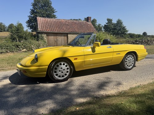 1993 Alfa Romeo Spider 2.0 S4 |One Owner | 52,600 Miles only SOLD