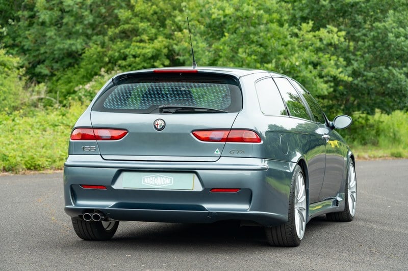 2004 Alfa Romeo 156 - 2 2004 Alfa Romeo 156 - 2