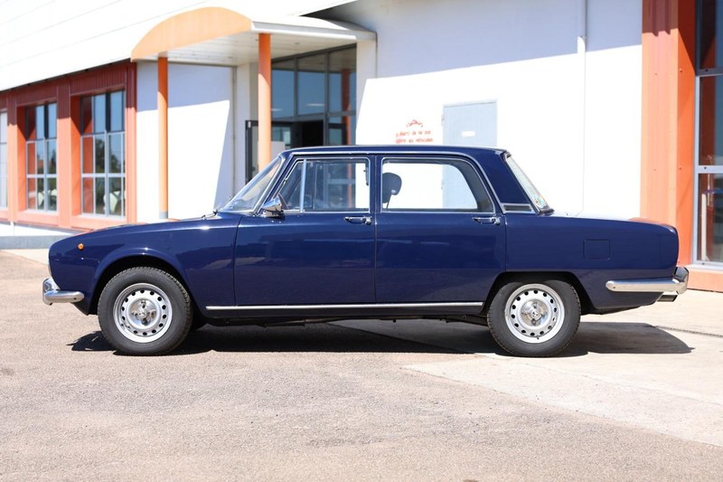 1971 Alfa Romeo Berlina - 2 1971 Alfa Romeo Berlina - 2