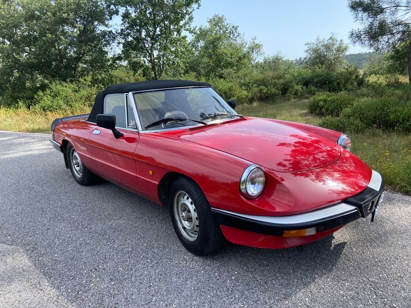 1988 Alfa Romeo Spider - 2 1988 Alfa Romeo Spider - 2