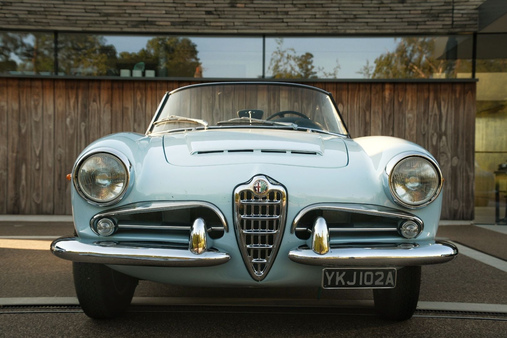 1963 Alfa Romeo Giulia Spider
