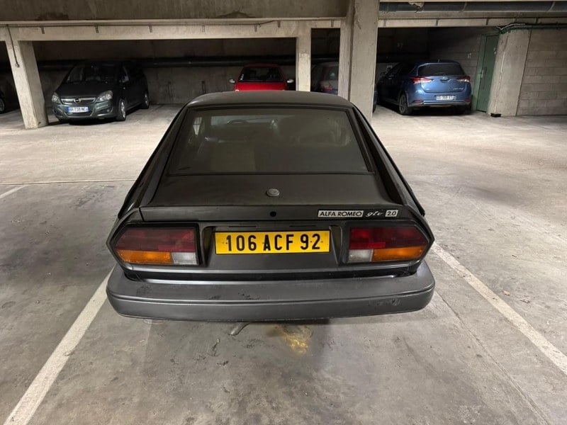 1982 Alfa Romeo GTV - 2 1982 Alfa Romeo GTV - 2