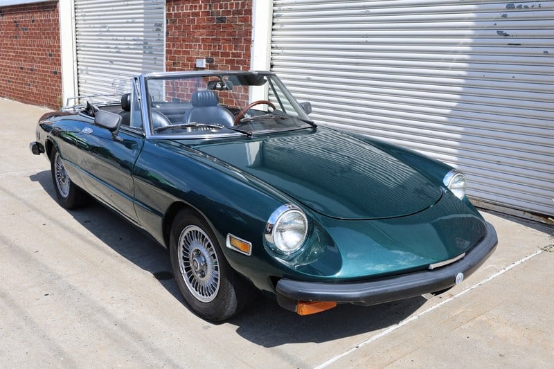 1976 Alfa Romeo 2000 - 1 1976 Alfa Romeo 2000 - 1