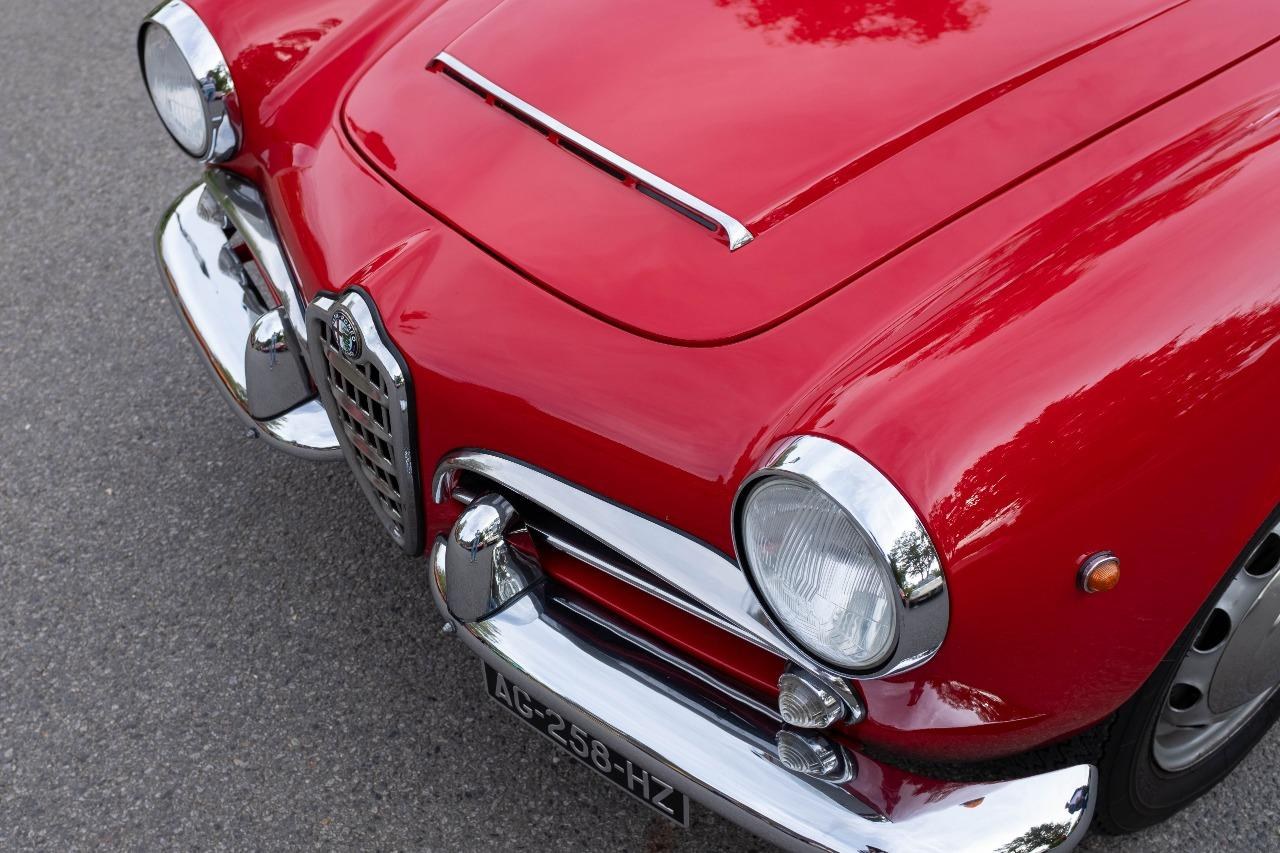 1962 Alfa Romeo Giulia Spider Type 105, foto 11