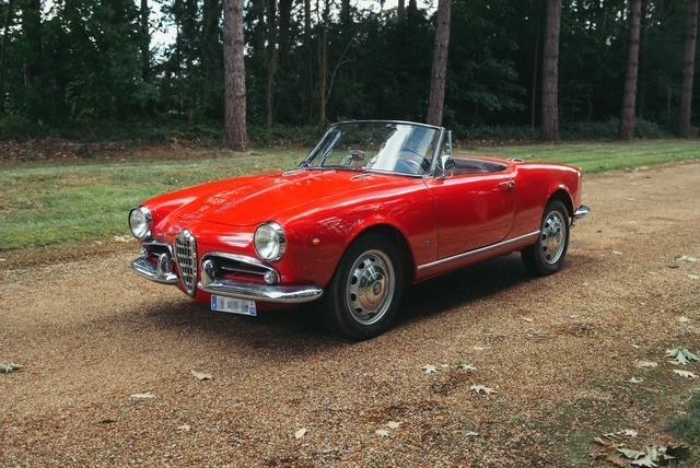 1960 Alfa Romeo Giulietta Spider Type 750/101, foto 1