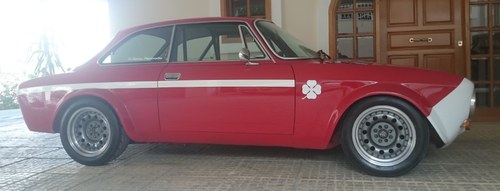 1973 Alfa Romeo GT - 2