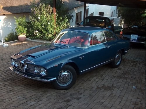 1963 Alfa Romeo 2600 Sprint Coupe (Sledmore Cars) For Sale