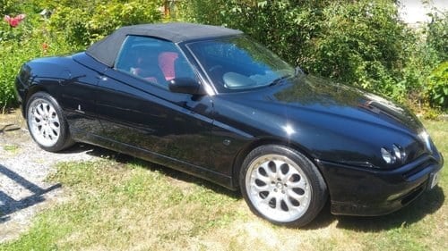 2001 Alfa Romeo Spider 2.0 Twinspark - FSH - New MOT - For Sale