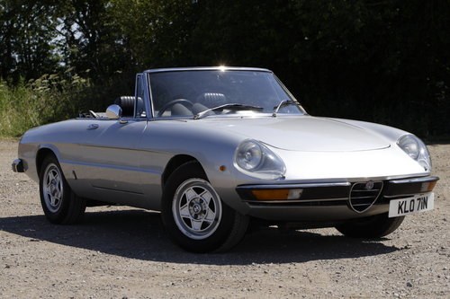 1975 Alfa Romeo 2000 Spider Veloce SÅLD