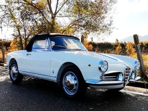 1961 Alfa Romeo Giulietta Spider - 2 owners, restored and mint For Sale