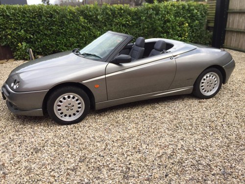 1997 Alfa Spide T-Spark 40k Superb cond metalic grey In vendita