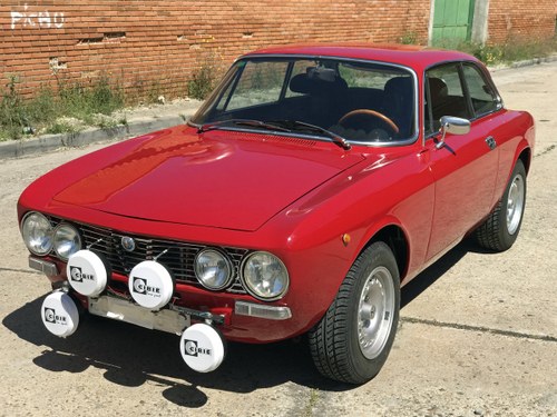 1974 Exceptional Alfa Romeo GTV  In vendita
