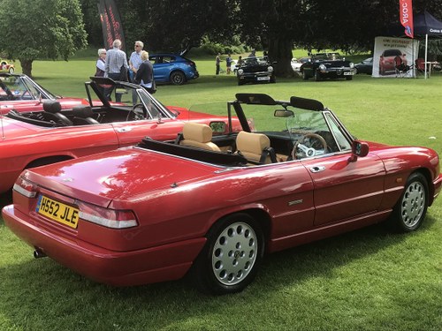 1990 Beautiful Alfa Spider S4 including hard top For Sale