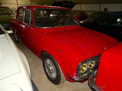 1977 ALFA ROMEO Giulia Nuova Super 1600 Lusso  For Sale by Auction