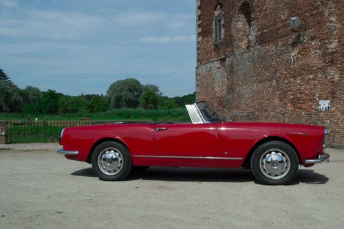 1963 Stunning Alfa SPIDER 2.6L  145 hp Type 106.01 For Sale