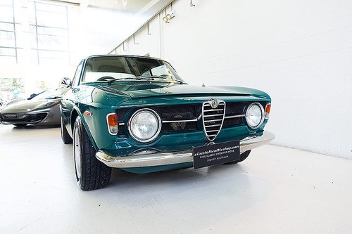 1969 AR GT 1300 Junior, Stepnose, restored, orig. Verde Pino VENDUTO