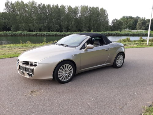 2008 Alfa Romeo Spider 3,2 Q4 Exclusive only 15.500 km! For Sale