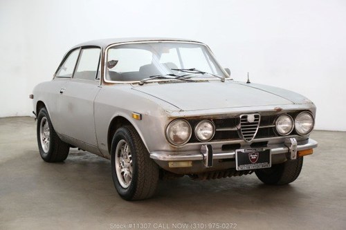 1971 Alfa Romeo 1750 GTV For Sale