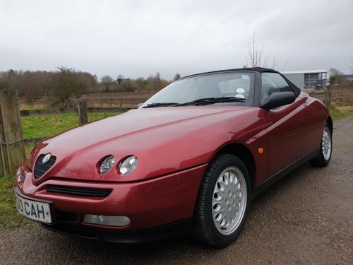 1996 Alfa Romeo Spider T Spark 16v at ACA 25th January  In vendita