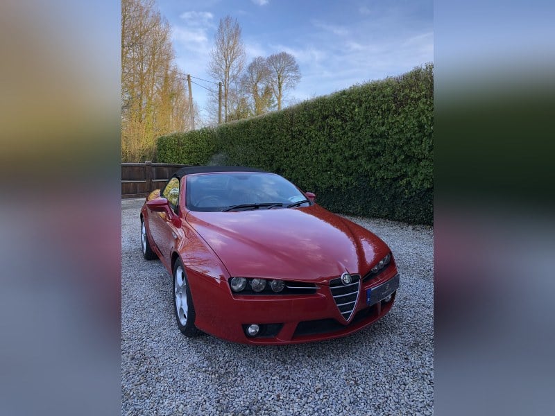 Gorgeous Alfa Romeo Brera Spider 2.2 JTS