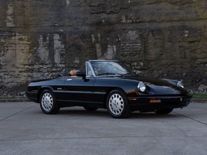 1993 Alfa Romeo Spider Veloce  For Sale by Auction