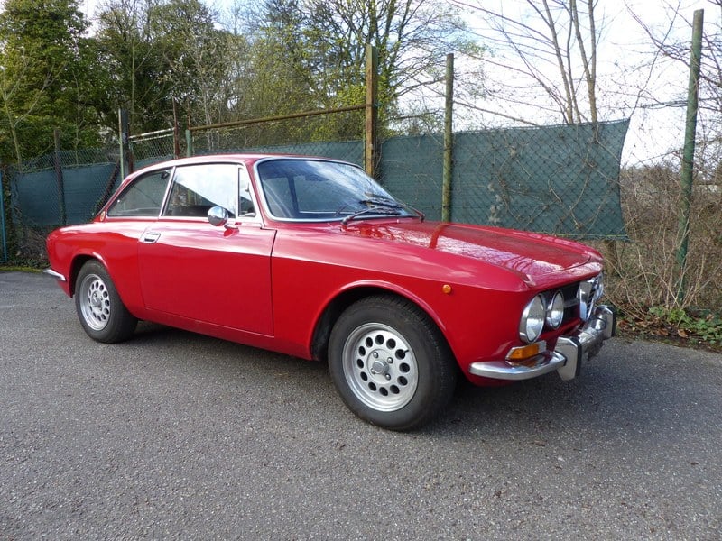 AlfaRomeo GTV 1750 Bertone matching numbers German documents