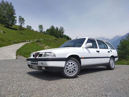 1993 One of the 573 alfa sport wagon 16v pemanent q4 In vendita