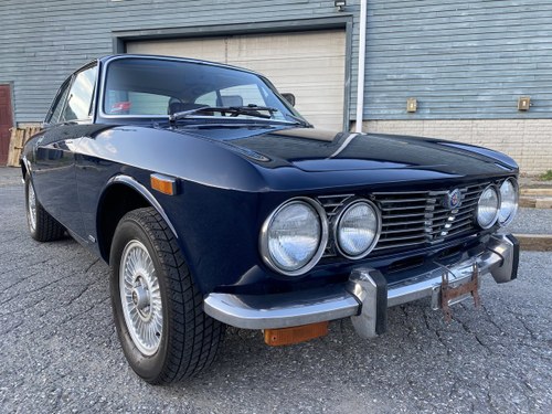 1974 Alfa Romeo GTV Beautiful Blue/tan New Lower Price!! For Sale