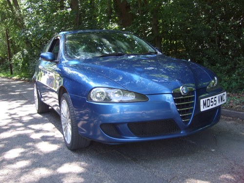2006 Alfa Romeo, extreamly clean for the year. In vendita