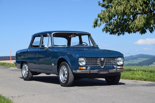 1966 Beautiful and rally-approved sedan In vendita