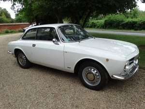 1971 ALFA ROMEO 1300 GT JUNIOR VENDIDO