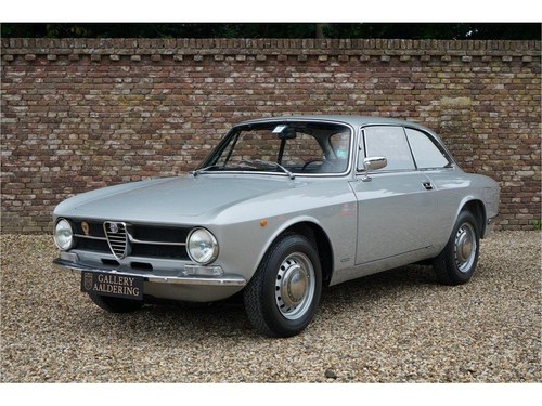 1971 Alfa Romeo GT 1300 Junior Highly original example For Sale