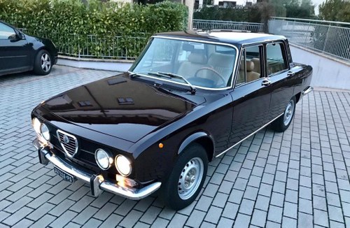 1972 Alfa Romeo 2000 Berlina - Restored - Best on the market For Sale