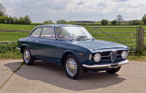 1967 Alfa Romeo Giulia Sprint 1300 GT Junior SOLD