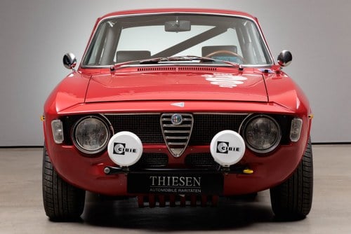 1968 Alfa Romeo GT - 2